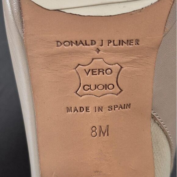 Donald Pilner Leather Mules - Size 8M - Picture 6 of 8